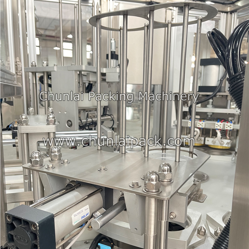 KIS-900 Automatic Rotary Type Salad Cup Filling Sealing Capping Machine