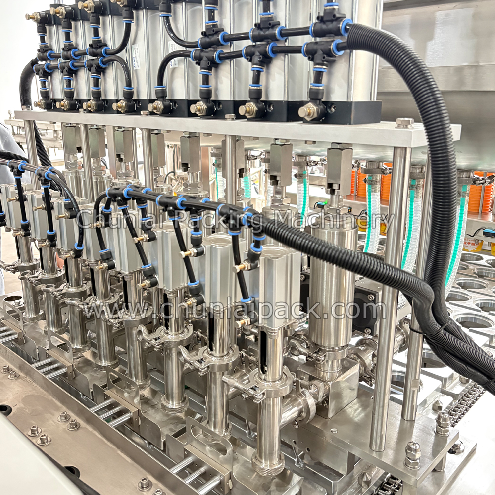 8 Lanes Clotted Cream Yogurt Cup Filling Sealing Capping Machine 